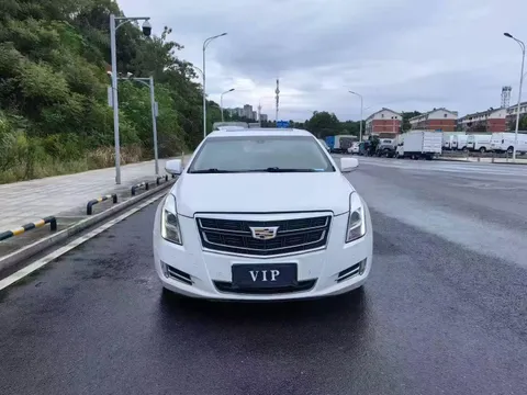 Cadillac XTS