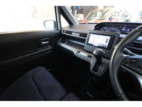 Mazda Flair