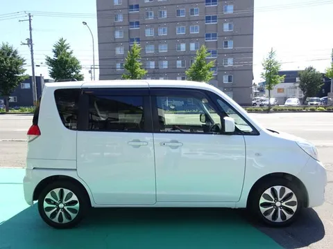 Mitsubishi Delica D:2