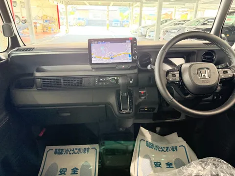 Honda N-BOX Joy