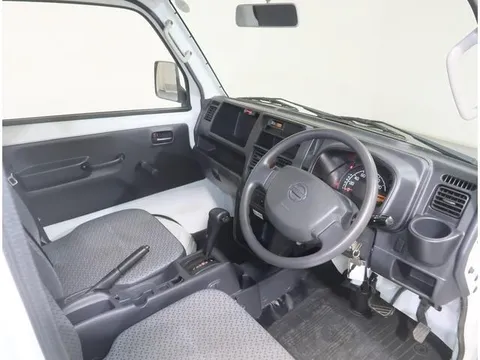 Nissan Clipper Truck