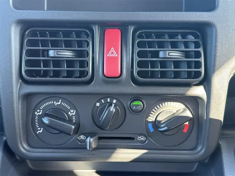 Nissan Clipper Truck