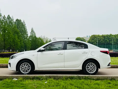 Kia K2
