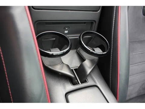 Mazda MX-5 (Roadster)