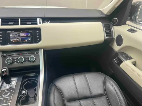 Land Rover