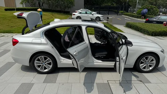 BMW 3-Series