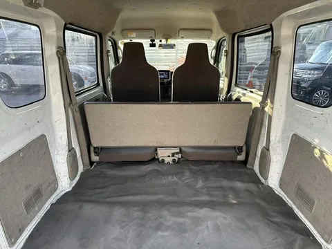 Nissan Clipper