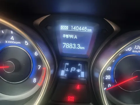 Hyundai Elantra (Avante)