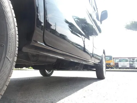 Mitsubishi Minicab Van