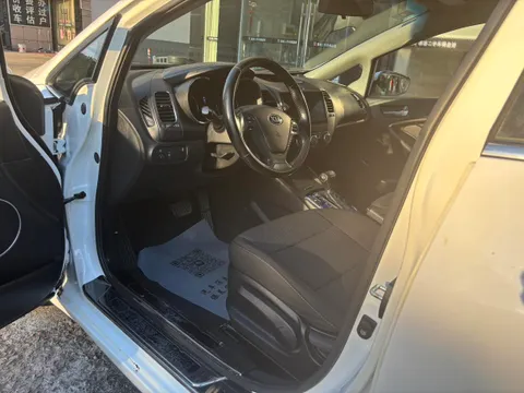 Kia Cerato (K3)