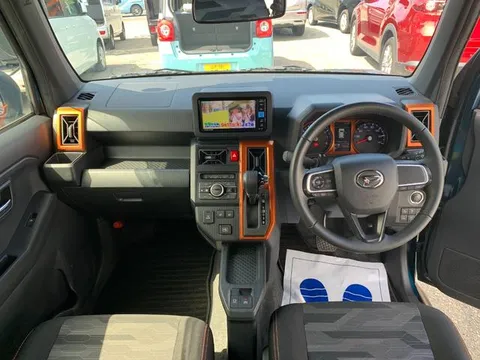 Daihatsu Taft