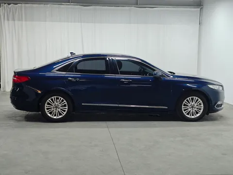 Ford Taurus