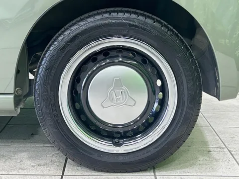Honda N-BOX Slash