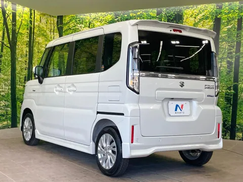 Suzuki Spacia Custom