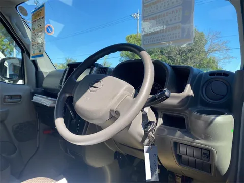 Nissan Clipper