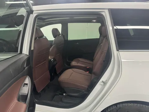 Buick GL6