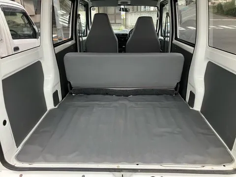 Mitsubishi Minicab Van