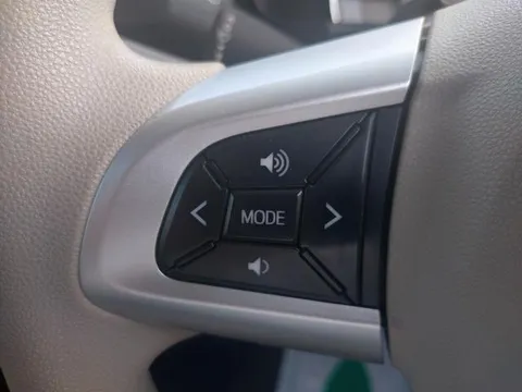 Daihatsu Mira Tocot