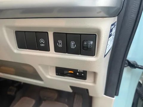 Suzuki Spacia