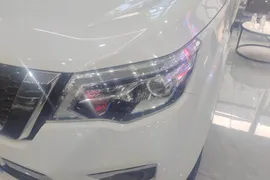 Nissan Terra