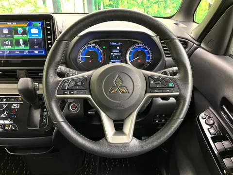 Mitsubishi Delica Mini