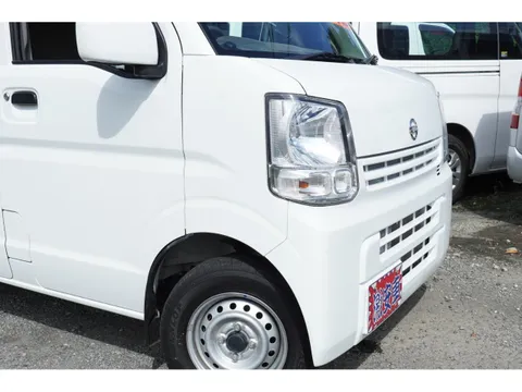 Nissan Clipper
