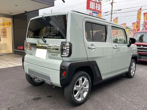 Daihatsu Taft