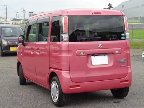 Suzuki Spacia