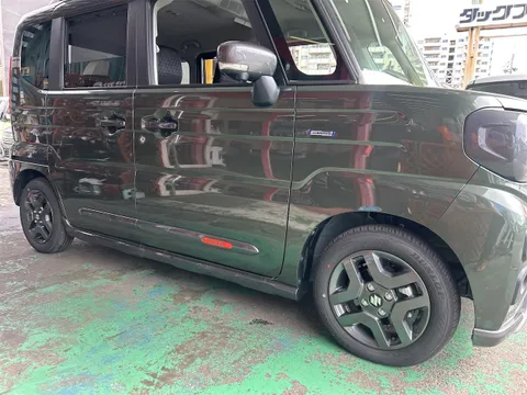 Suzuki Spacia