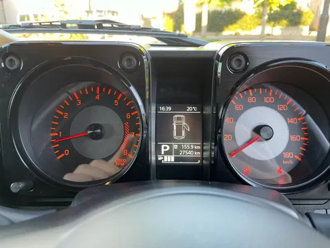 Suzuki Jimny Sierra