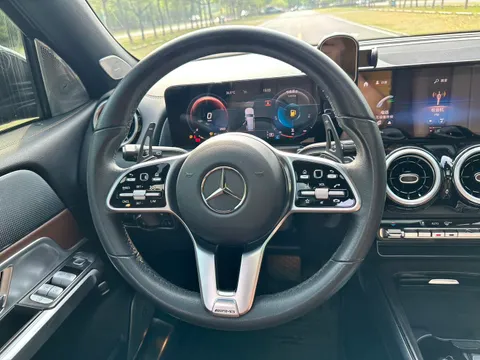 Mercedes-Benz GLB-Class
