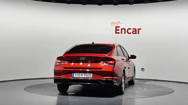 Hyundai Elantra (Avante)