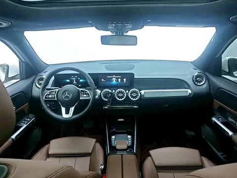 Mercedes-Benz Mercedes-Benz GLB