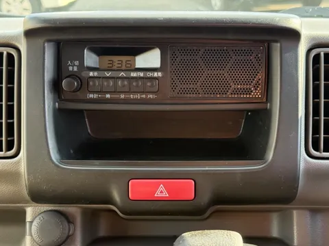Mitsubishi Minicab Van