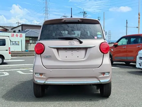 Toyota Pixis Joy