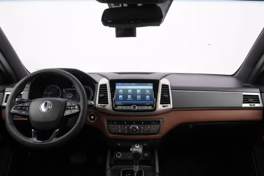 SsangYong Rexton Sports Khan