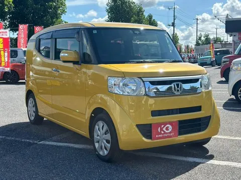 Honda N-BOX Slash