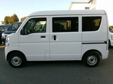 Nissan Clipper