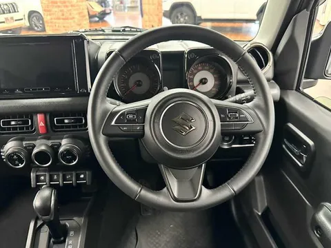 Suzuki Jimny Sierra