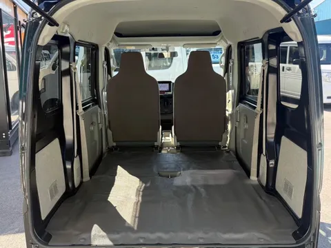 Nissan Clipper