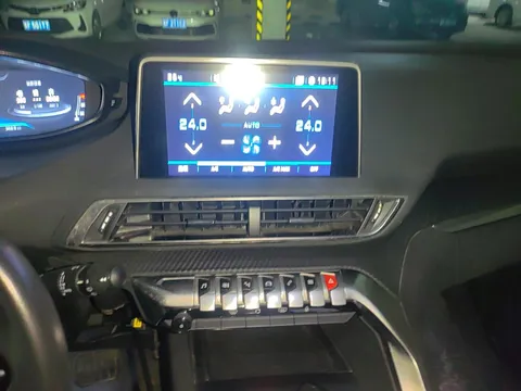 Peugeot 4008