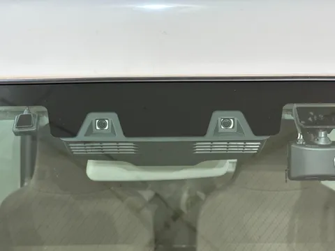 Mitsubishi Minicab Van
