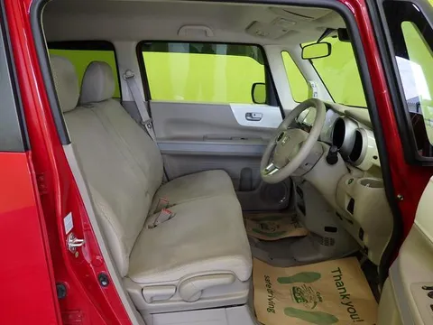 Honda N-BOX Slash