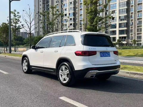 Mercedes-Benz Mercedes-Benz GLB