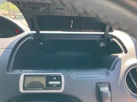 Nissan Otti