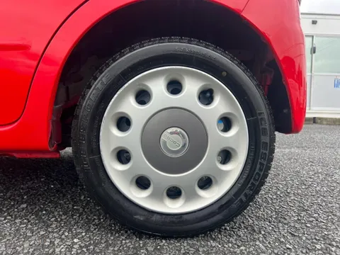 Daihatsu Mira Cocoa
