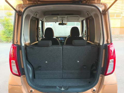 Mitsubishi eK Space