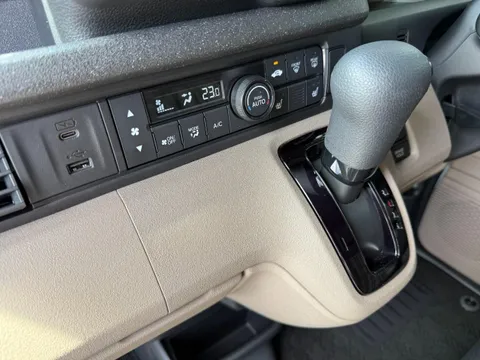 Honda N-BOX Joy