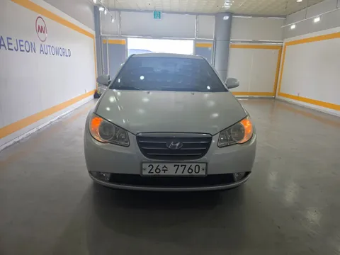 Hyundai Elantra (Avante)