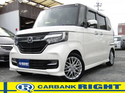Honda N-BOX Custom